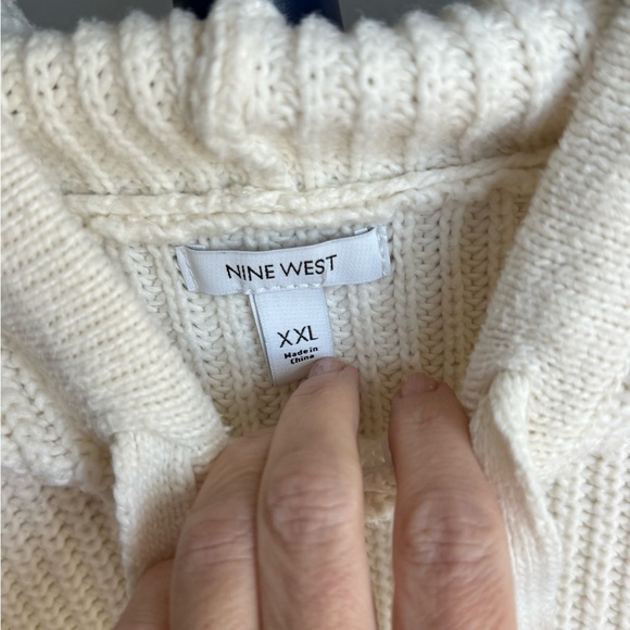 Nine West Women's White Knit Hoodie Sweater, Size XXL - Picture 2 of 11